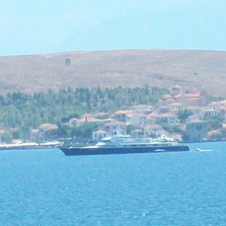 Niriides Apartment